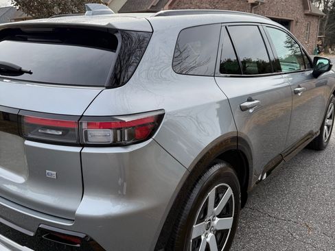 Used 2024 Honda Prologue Touring image 4