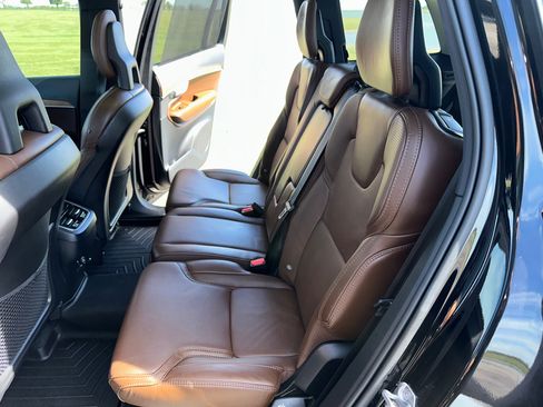 Used 2020 Volvo XC90 T6 Inscription w/ Protection Package Premier image 21