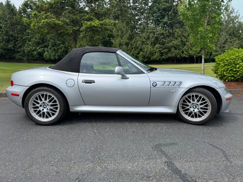 Used 2000 BMW Z3 2.5i RWD image 5