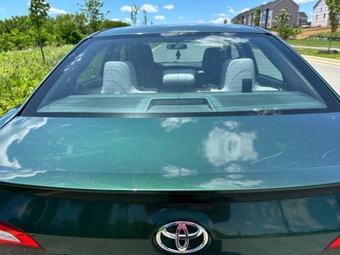 Used 2014 Toyota Corolla LE FWD image 21