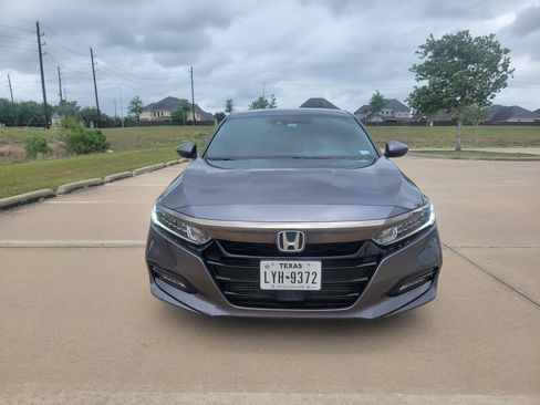 Used 2019 Honda Accord Sport image 12