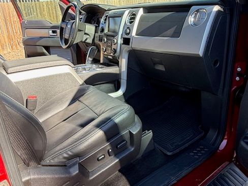 Used 2014 Ford F150 FX4 w/ Equipment Group 402A Luxury image 12