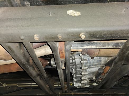 Used 1999 Chevrolet Suburban 2500 w/ Preferred Equipment Group 2 image 30