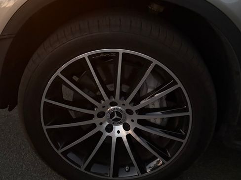 Used 2020 Mercedes-Benz GLC 300 4MATIC Coupe image 24