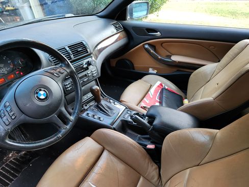 Used 2006 BMW 325Ci Convertible image 13