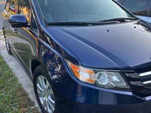 Used 2016 Honda Odyssey EX-L image 2