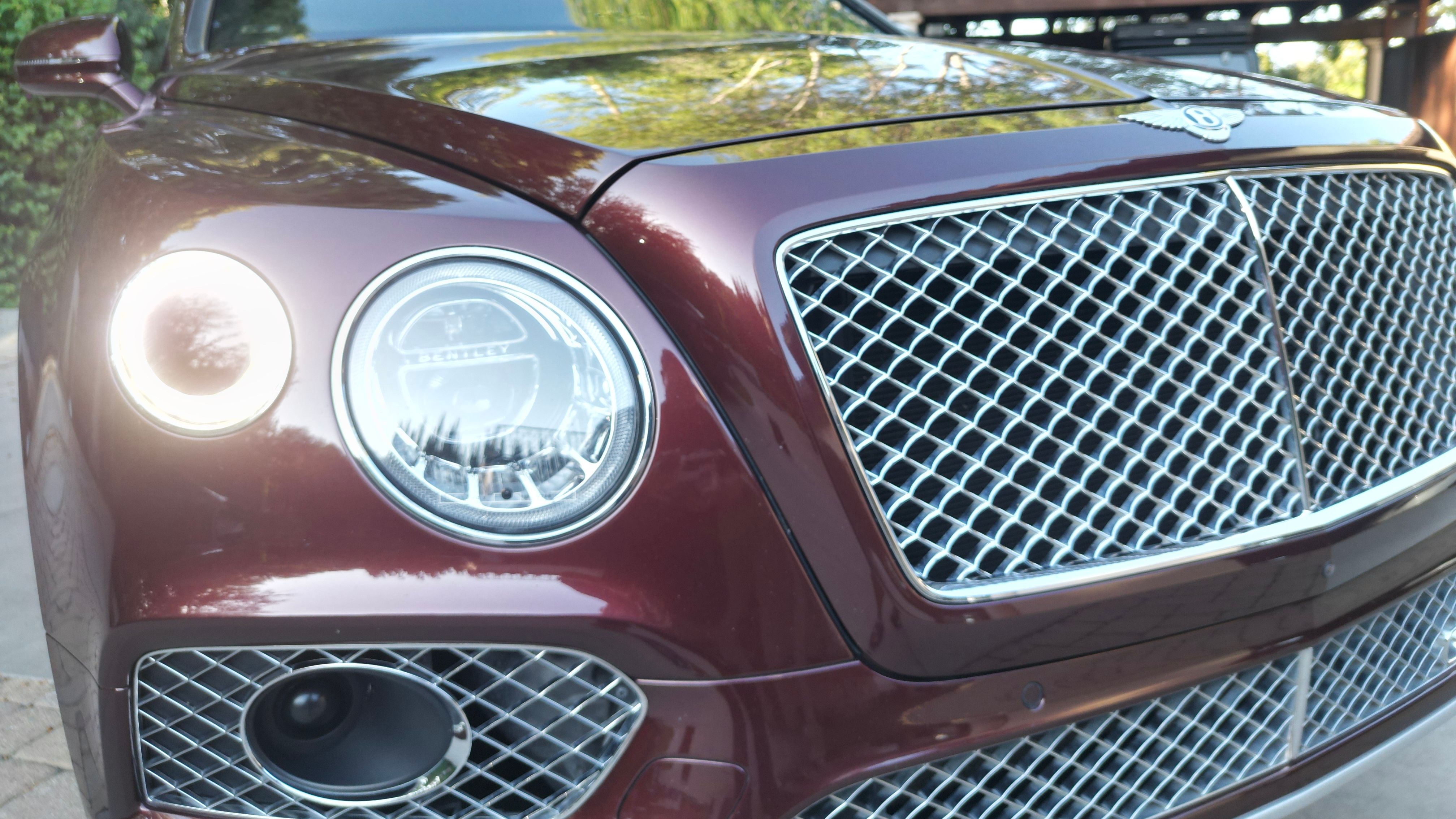 Used 2019 Bentley Bentayga AWD/4WD image 6