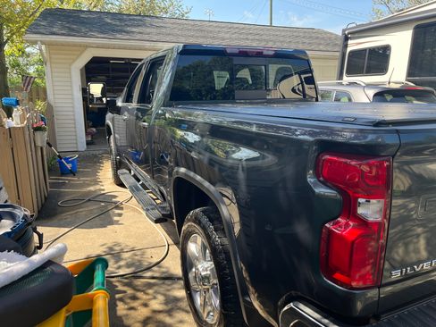 Used 2020 Chevrolet Silverado 2500 LTZ w/ LTZ Premium Package image 2