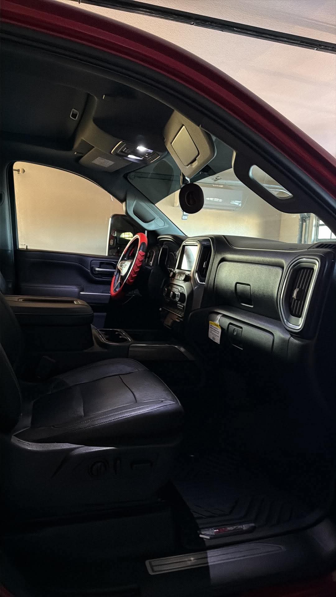 Used 2020 Chevrolet Silverado 3500 LTZ AWD/4WD image 6