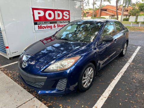 Used 2012 MAZDA MAZDA3 i Touring FWD image 1