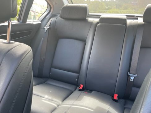 Used 2013 BMW 740i image 24