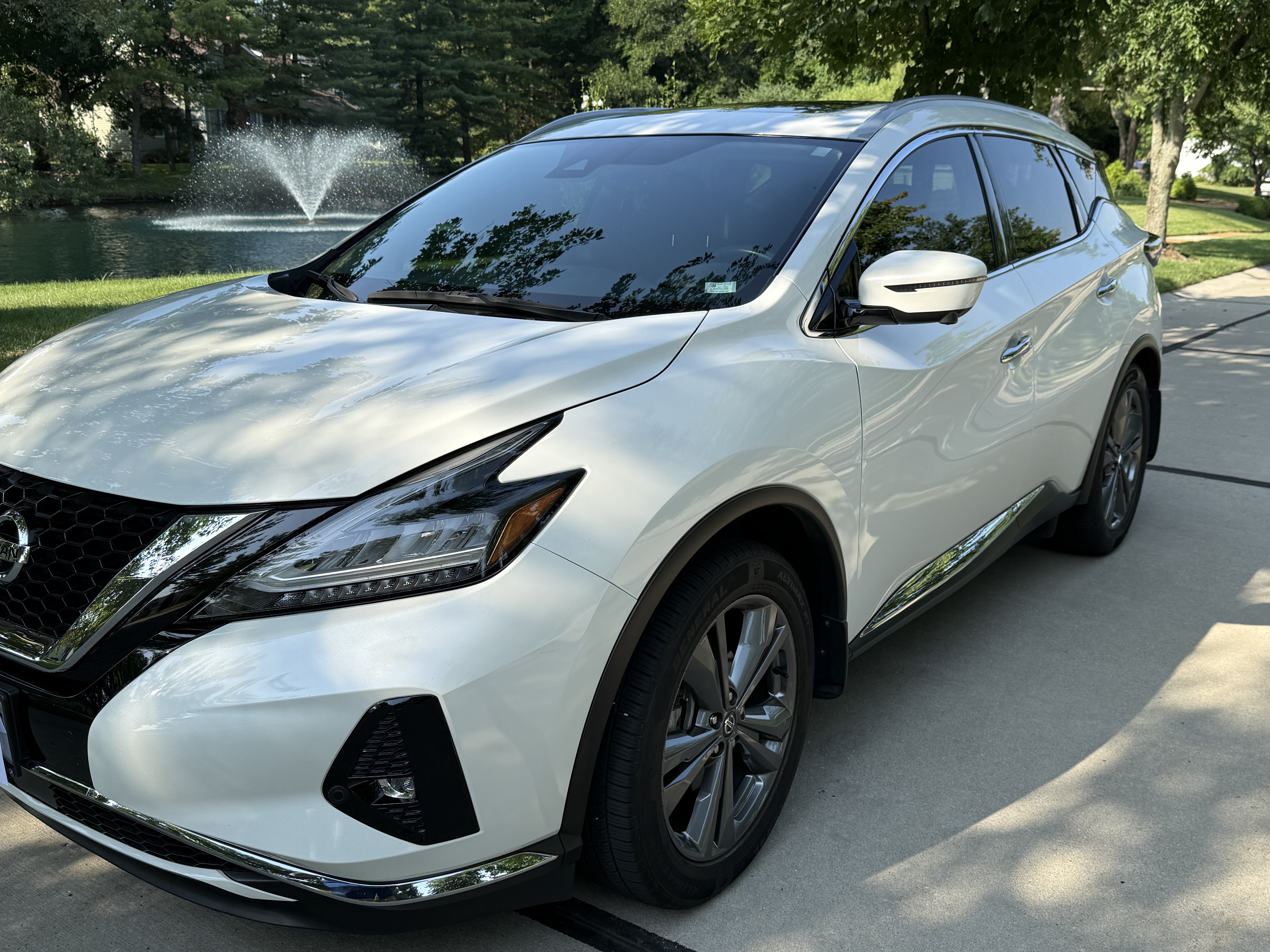 Used 2020 Nissan Murano Platinum AWD/4WD image 2