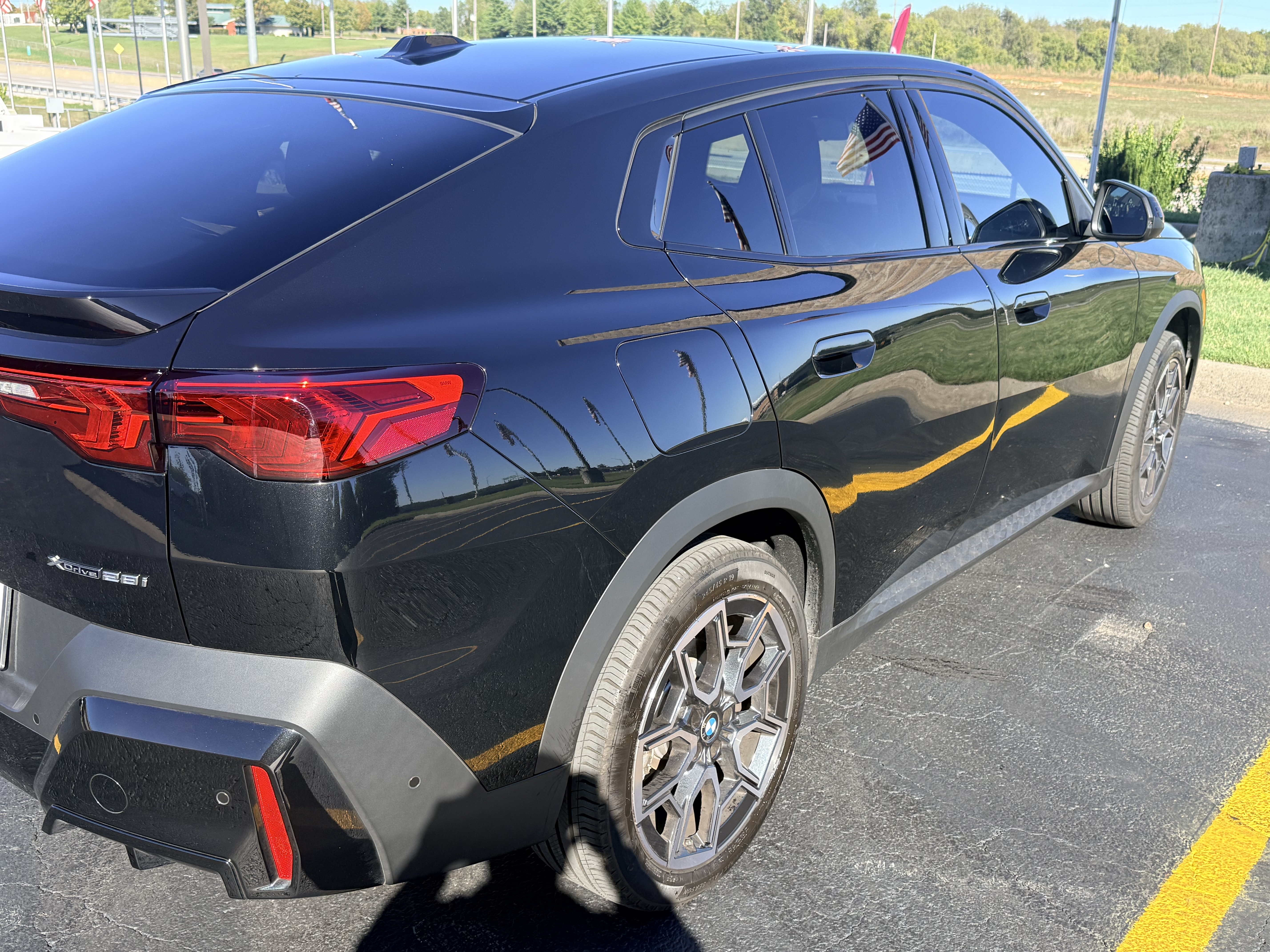 Used 2026 BMW X2 xDrive28i w/ Convenience Package AWD/4WD image 5