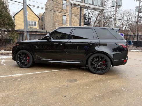 Used 2019 Land Rover Range Rover Sport HST image 5