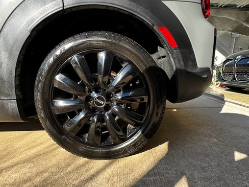 Used 2021 MINI Cooper Countryman image 9