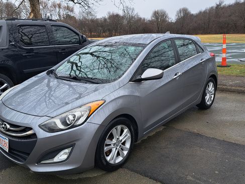 Used 2013 Hyundai Elantra GT image 5