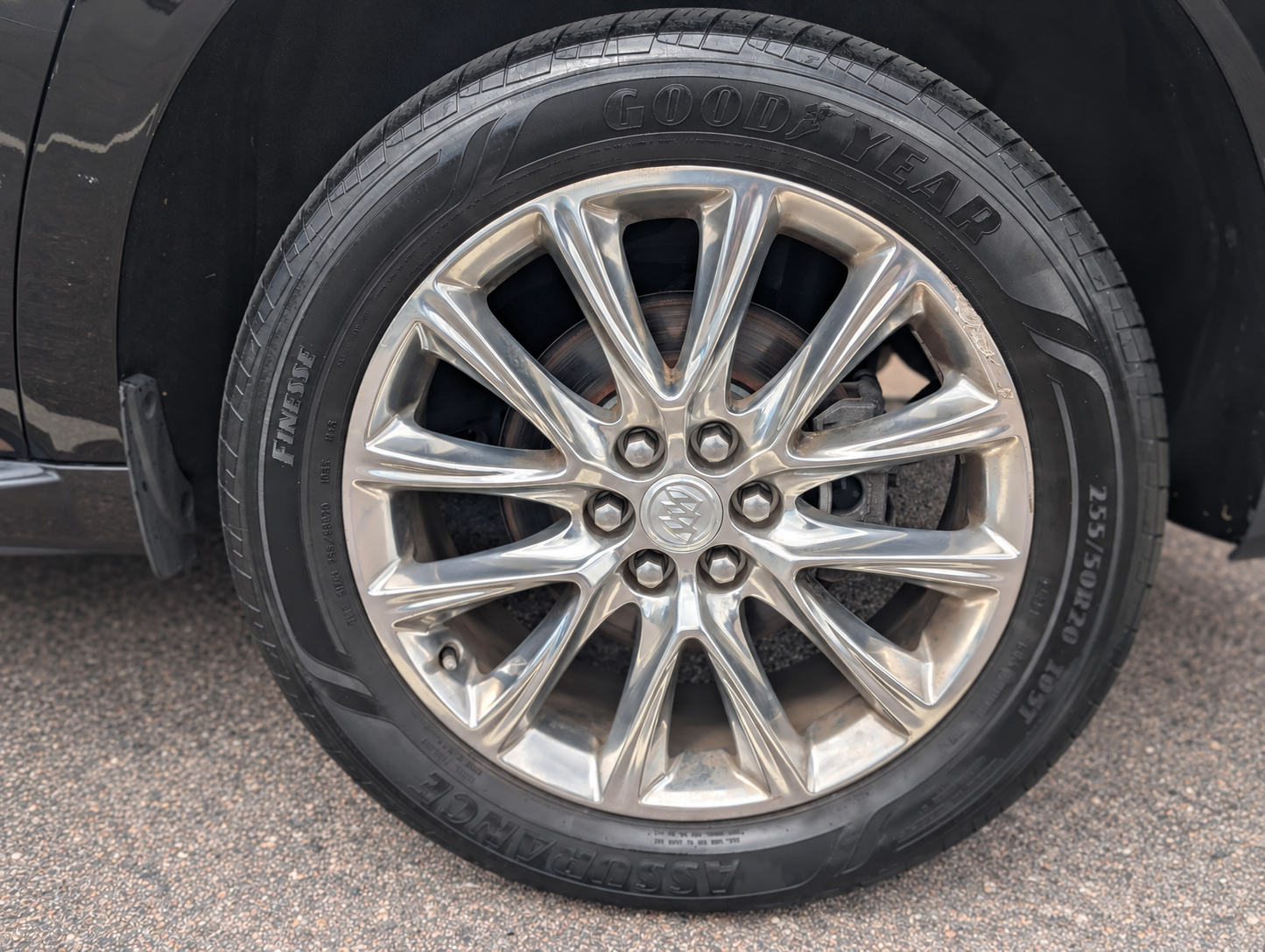 Used 2018 Buick Enclave Premium w/ Experience Buick Package AWD/4WD image 10