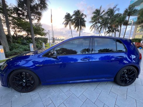 Used 2017 Volkswagen Golf Hatchback Sedan 4D image 1