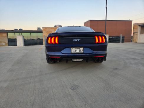 Used 2019 Ford Mustang GT image 5