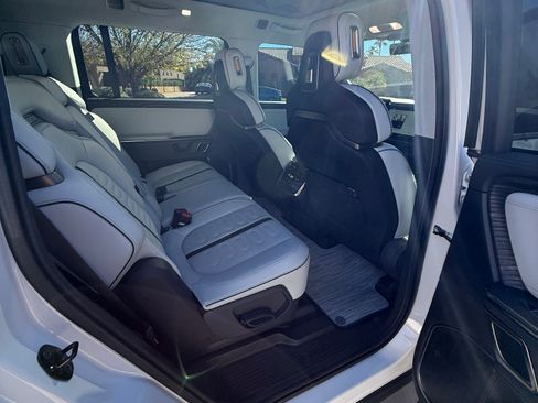 Used 2023 Rivian R1S Adventure image 20