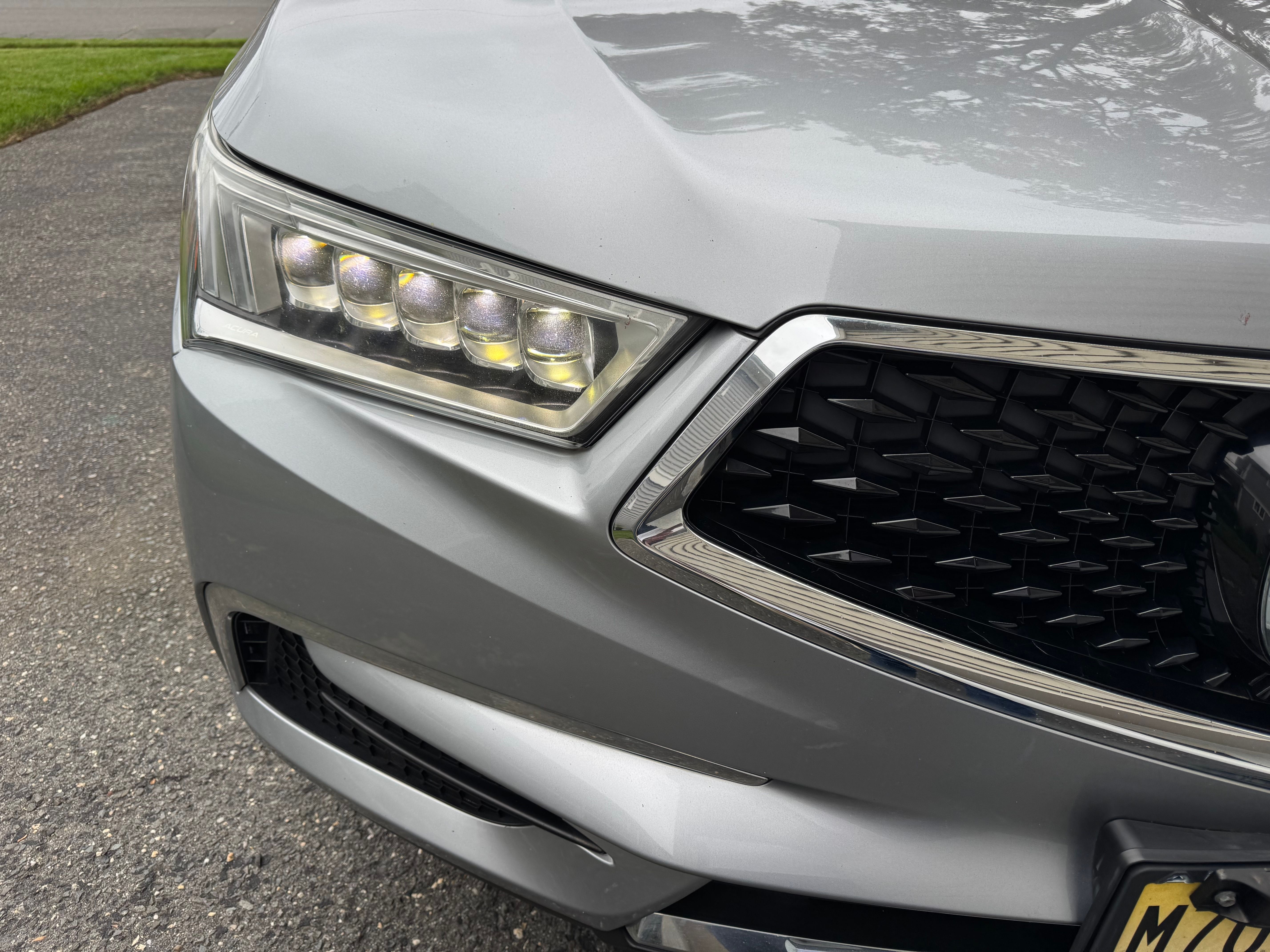 Used 2019 Acura MDX w/ Technology Package AWD/4WD image 10