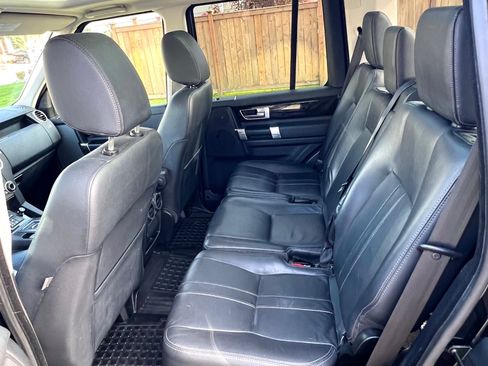Used 2016 Land Rover LR4 HSE AWD/4WD image 16
