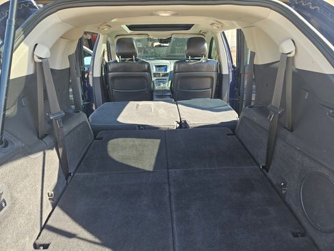 Used 2011 Lincoln MKT AWD w/ 101A Rapid Spec Order Code image 27