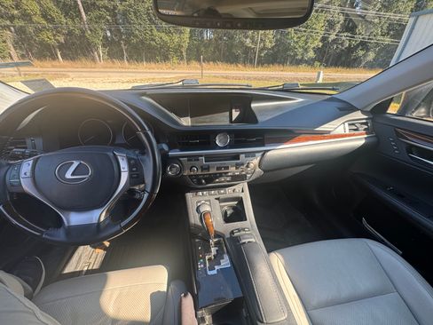 Used 2013 Lexus ES 350 image 10
