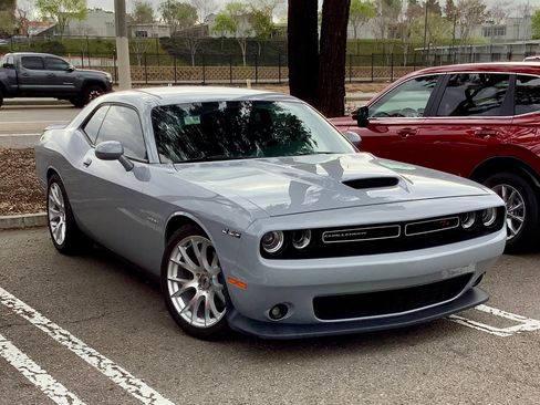 Used 2021 Dodge Challenger R/T w/ Driver Convenience Group image 1