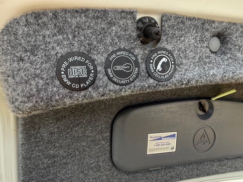 Used 2005 BMW 330Ci Convertible image 25