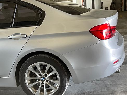 Used 2016 BMW 320i Sedan image 10