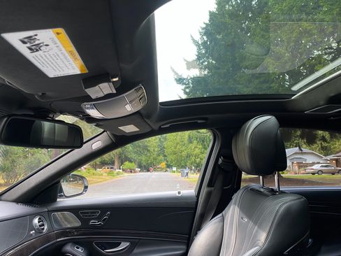 Used 2015 Mercedes-Benz S 63 AMG 4MATIC Sedan image 19