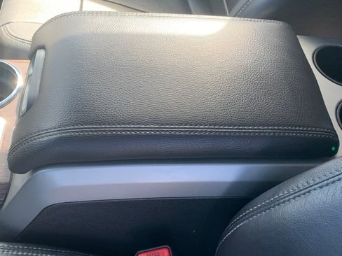 Used 2014 Ford F150 Lariat w/ Equipment Group 502A Luxury image 25