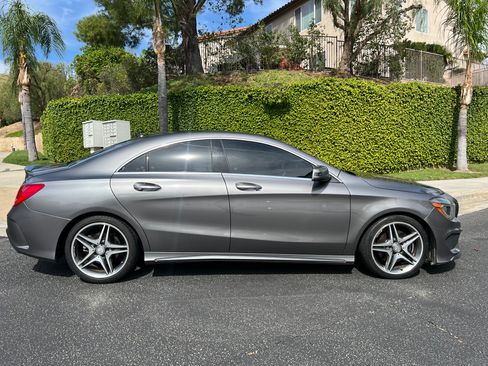 Used 2015 Mercedes-Benz CLA 250 image 8