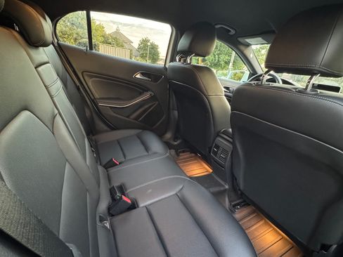 Used 2017 Mercedes-Benz GLA 250 4MATIC image 14