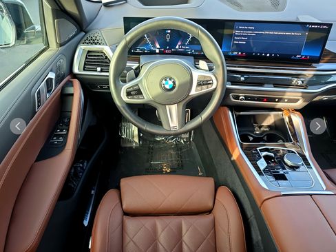 Used 2025 BMW X6 xDrive40i AWD/4WD image 12