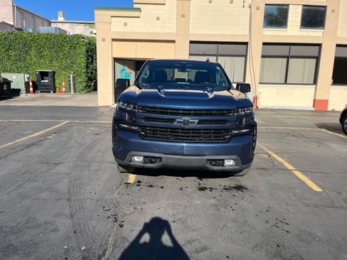 Used 2019 Chevrolet Silverado 1500 RST AWD/4WD image 8