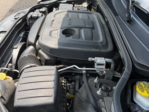 Used 2021 Jeep Grand Cherokee Laredo X AWD/4WD image 13