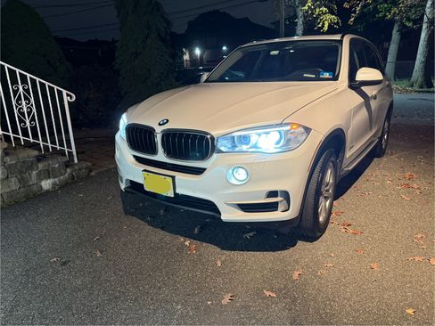 Used 2015 BMW X5 xDrive35i image 12