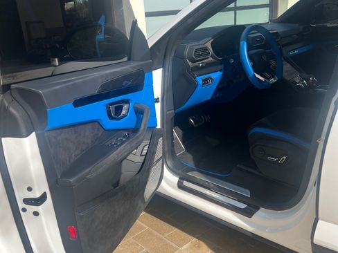 Used 2024 Lamborghini Urus S image 4