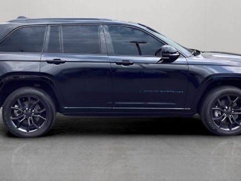 Used 2024 Jeep Grand Cherokee Limited 4xe AWD/4WD image 2