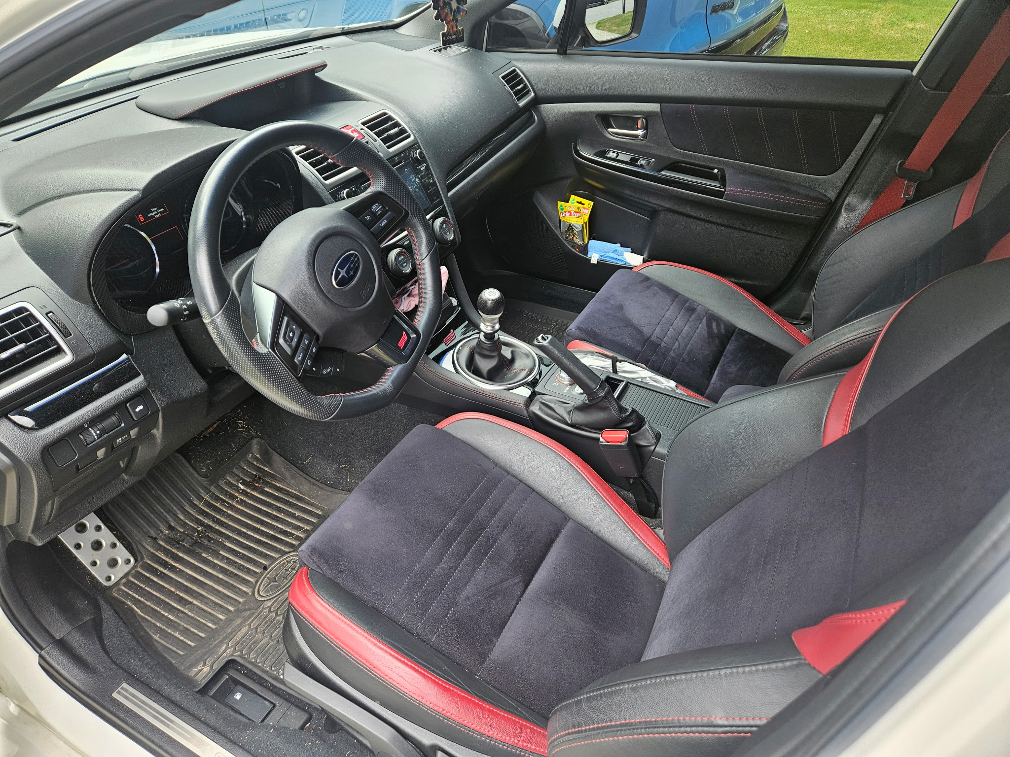 Used 2020 Subaru WRX STI AWD/4WD image 14