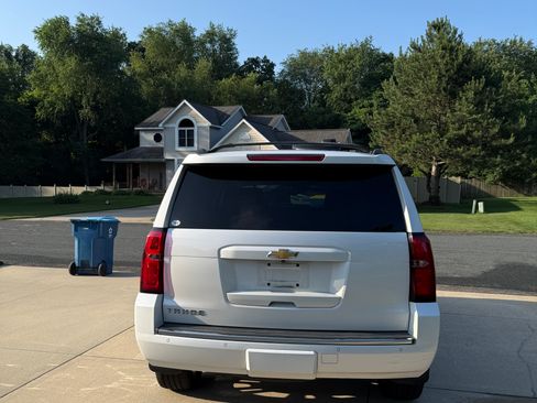 Used 2016 Chevrolet Tahoe LTZ AWD/4WD image 4