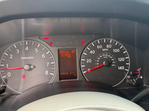 Used 2015 Nissan NV 3500 SL w/ Technology Package image 24