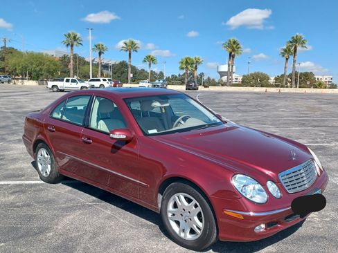 Used 2003 Mercedes-Benz E 320 Sedan image 6