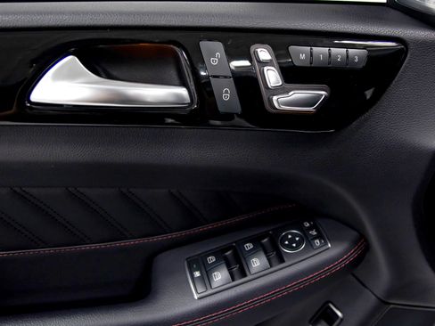 Used 2016 Mercedes-Benz GLE 450 4MATIC Coupe image 9