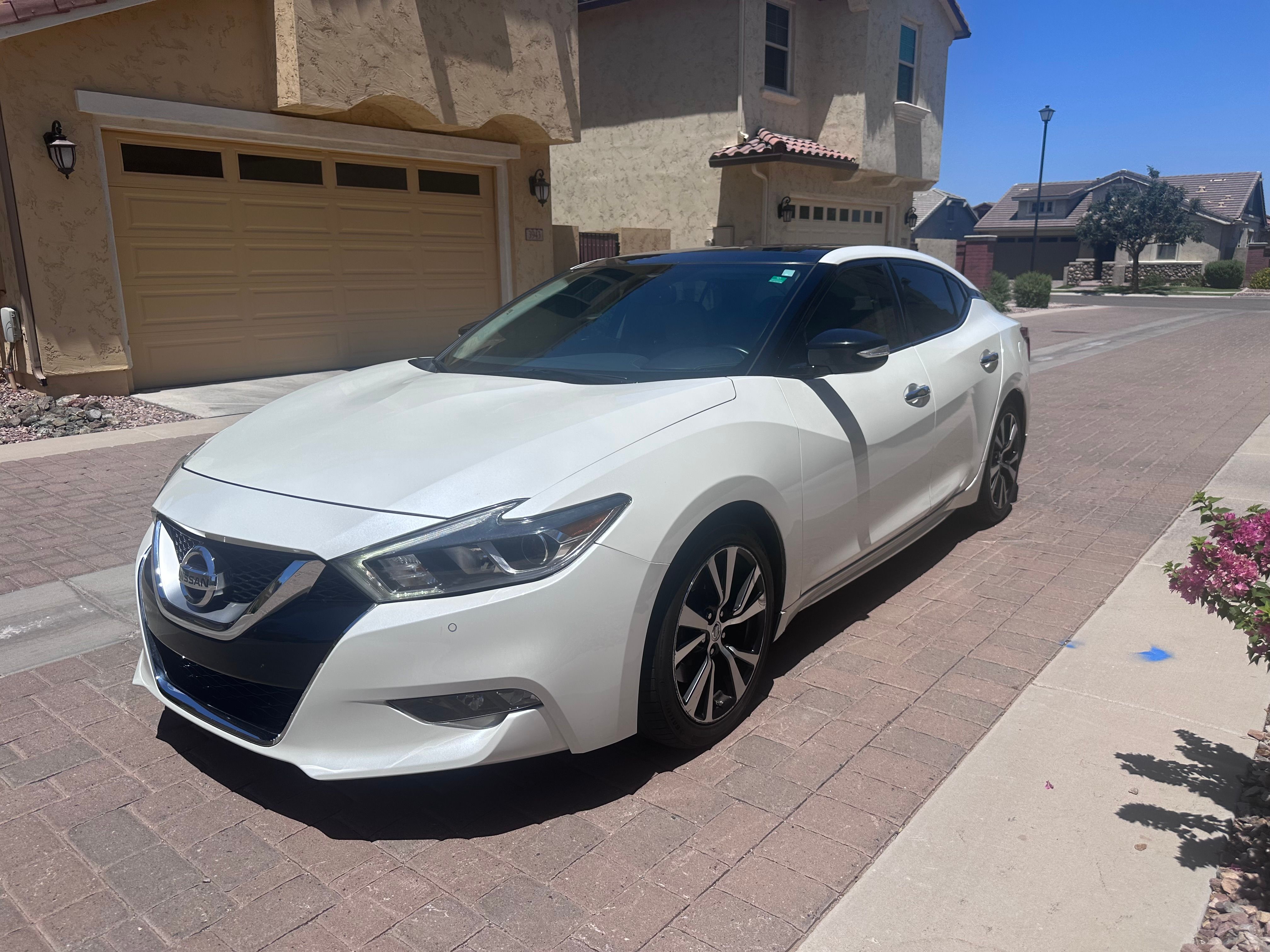 Used 2016 Nissan Maxima 3.5 SL FWD image 4