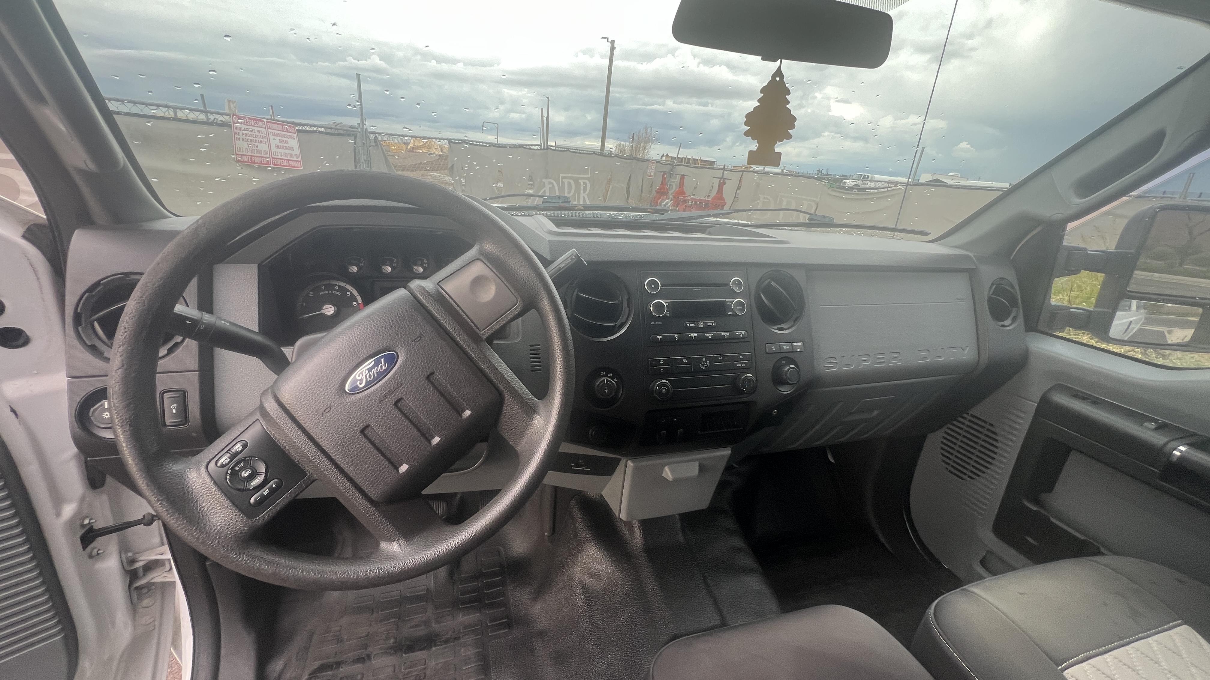 Used 2016 Ford F250 XL w/ XL Appearance Package AWD/4WD image 28