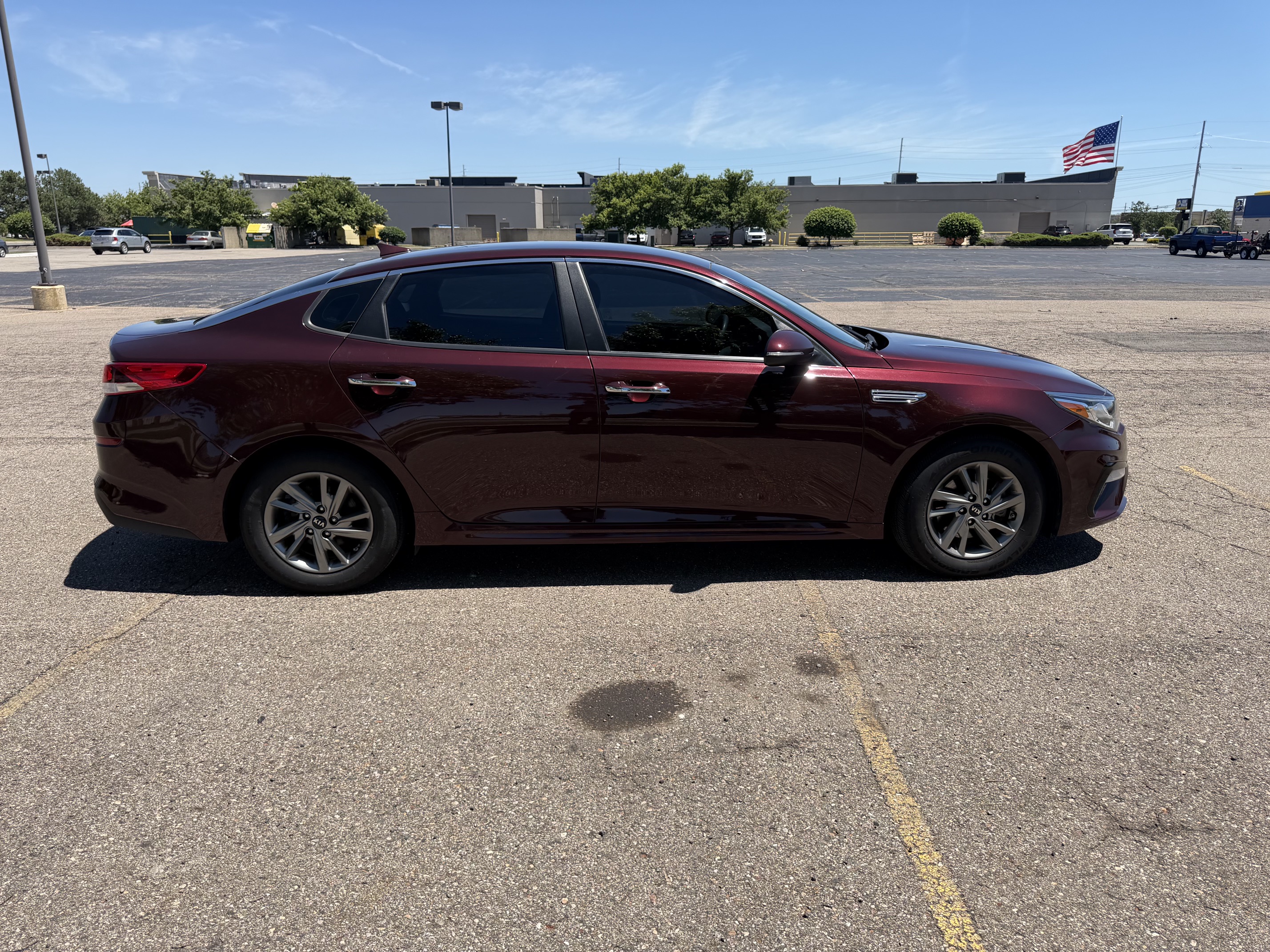 Used 2019 Kia Optima LX FWD image 4