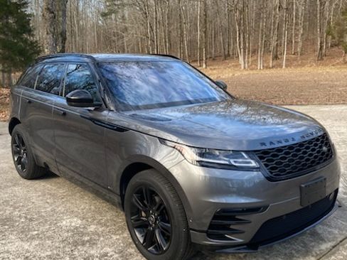 Used 2019 Land Rover Range Rover Velar R-Dynamic SE image 2
